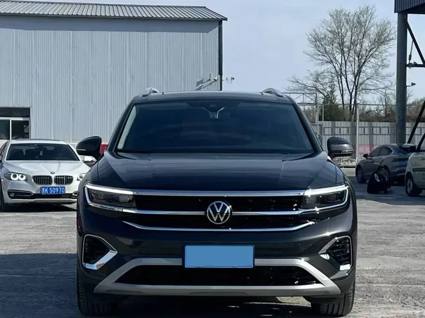 2021 Volkswagen Talagon 2.0T 220HP L4 7DCT,autocango,china used car exporter,china ev exporter,chinese used car exporter,chinese used ev exporter