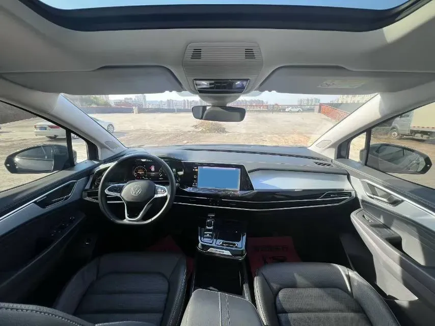 2021 Volkswagen Talagon 2.0T 220HP L4 7DCT,autocango,china used car exporter,china ev exporter,chinese used car exporter,chinese used ev exporter