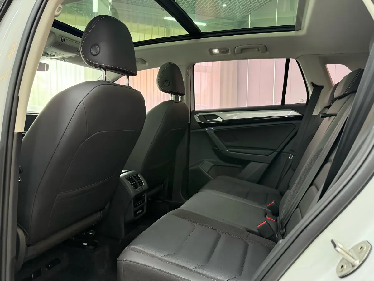 2021 Volkswagen Tayron 1.4T 150HP L4 7DCT,autocango,china used car exporter,china ev exporter,chinese used car exporter,chinese used ev exporter