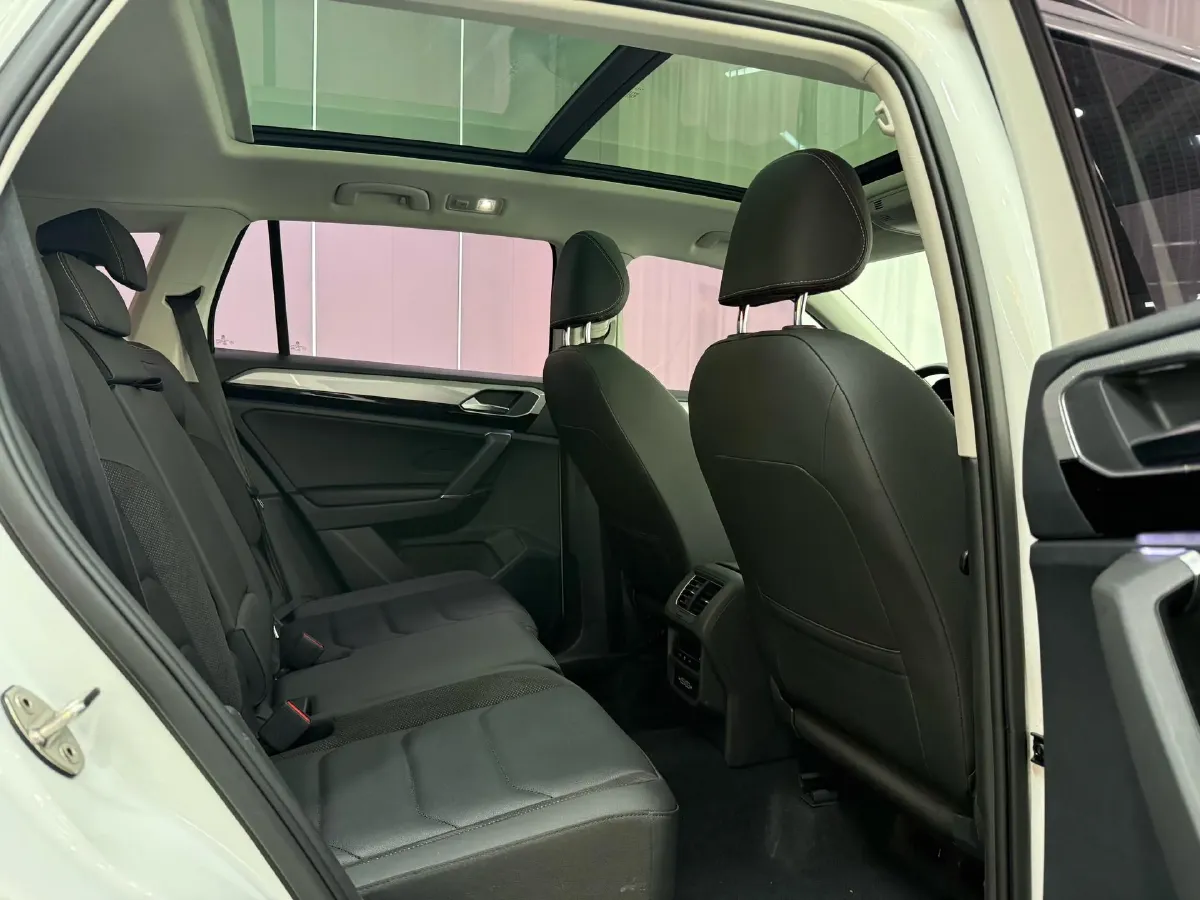 2021 Volkswagen Tayron 1.4T 150HP L4 7DCT,autocango,china used car exporter,china ev exporter,chinese used car exporter,chinese used ev exporter