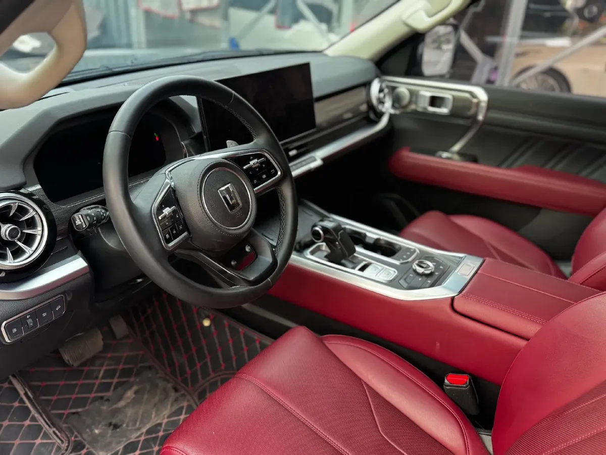 2023 Tank 400 2.0T 252HP L4 9AT PHEV 37.1KWH,autocango,china used car exporter,china ev exporter,chinese used car exporter,chinese used ev exporter