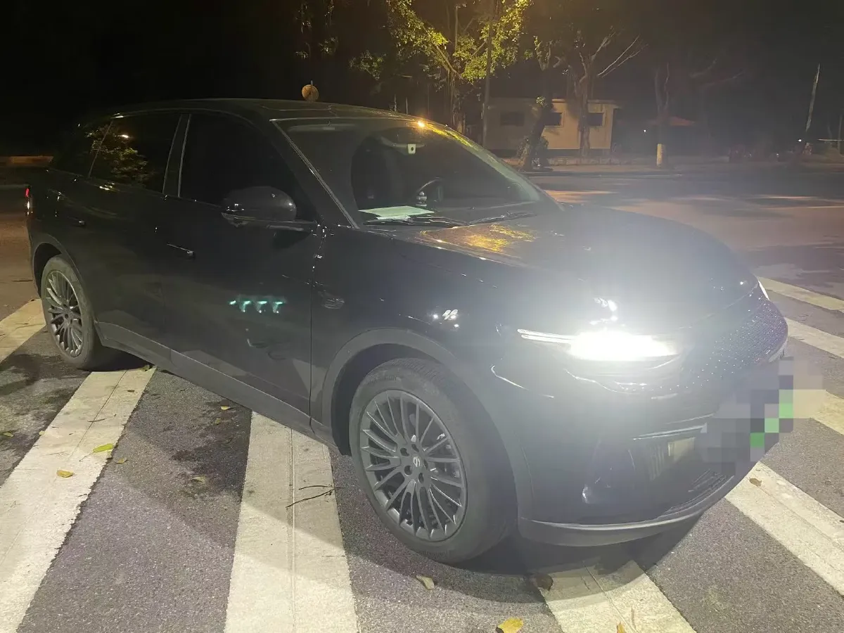 2023 Leapmotor C11 1.5L 95HP L4 REEV 30.1KWH,autocango,china used car exporter,china ev exporter,chinese used car exporter,chinese used ev exporter