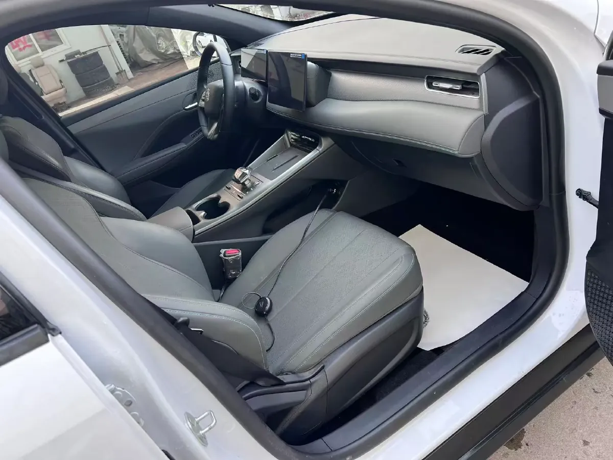 2025 BYD Seal05 DM-i 1.5L 101HP L4 E-CVT PHEV 7.68KWH,autocango,china used car exporter,china ev exporter,chinese used car exporter,chinese used ev exporter