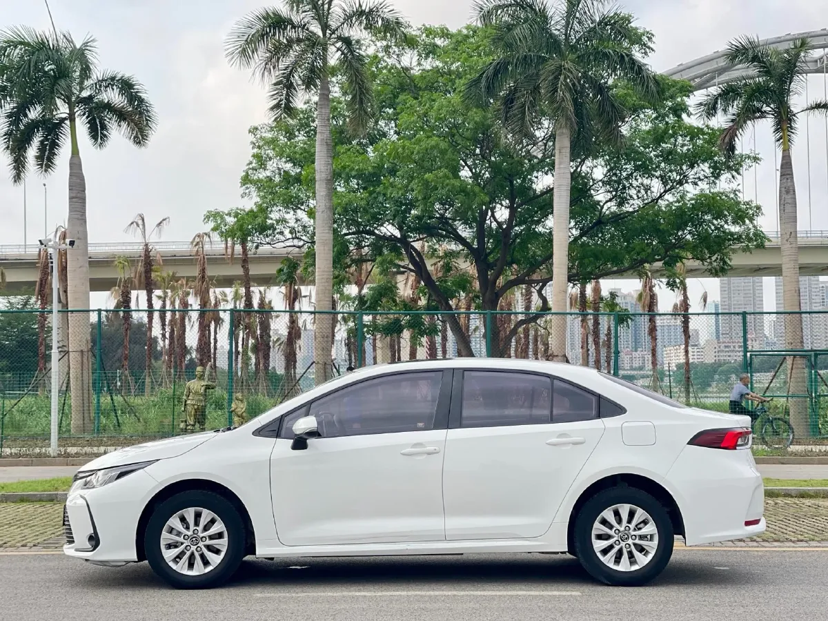 2019 Toyota Corolla 1.2T 116HP L4 CVT,autocango,china used car exporter,china ev exporter,chinese used car exporter,chinese used ev exporter