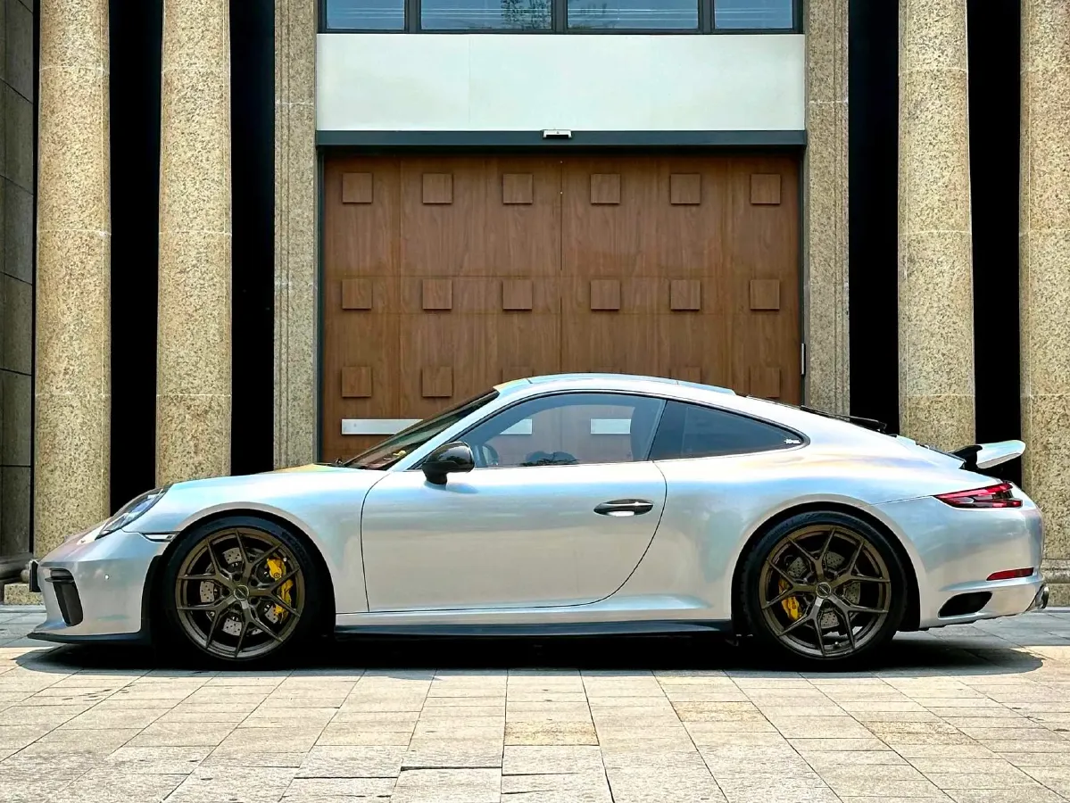 2016 Volvo XC90 PHEV 2.0T 320HP L4 8AT PHEV 9.2KWH,autocango,china used car exporter,china ev exporter,chinese used car exporter,chinese used ev exporter