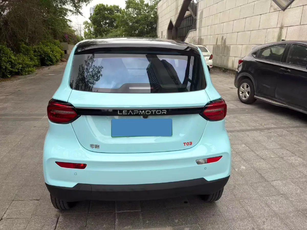 2025 Leapmotor T03 BEV 41.3KWH,autocango,china used car exporter,china ev exporter,chinese used car exporter,chinese used ev exporter