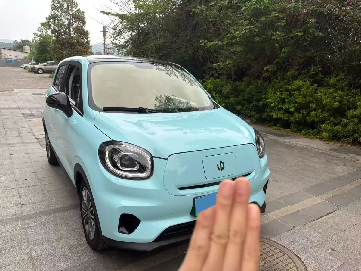 2025 Leapmotor T03 BEV 41.3KWH,autocango,china used car exporter,china ev exporter,chinese used car exporter,chinese used ev exporter