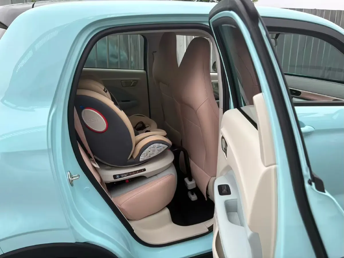 2025 Leapmotor T03 BEV 41.3KWH,autocango,china used car exporter,china ev exporter,chinese used car exporter,chinese used ev exporter