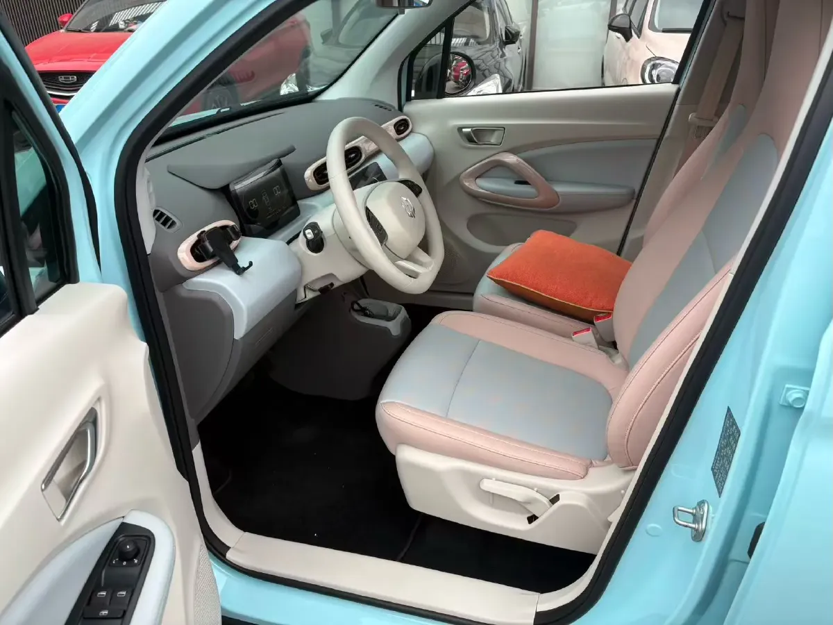 2025 Leapmotor T03 BEV 41.3KWH,autocango,china used car exporter,china ev exporter,chinese used car exporter,chinese used ev exporter