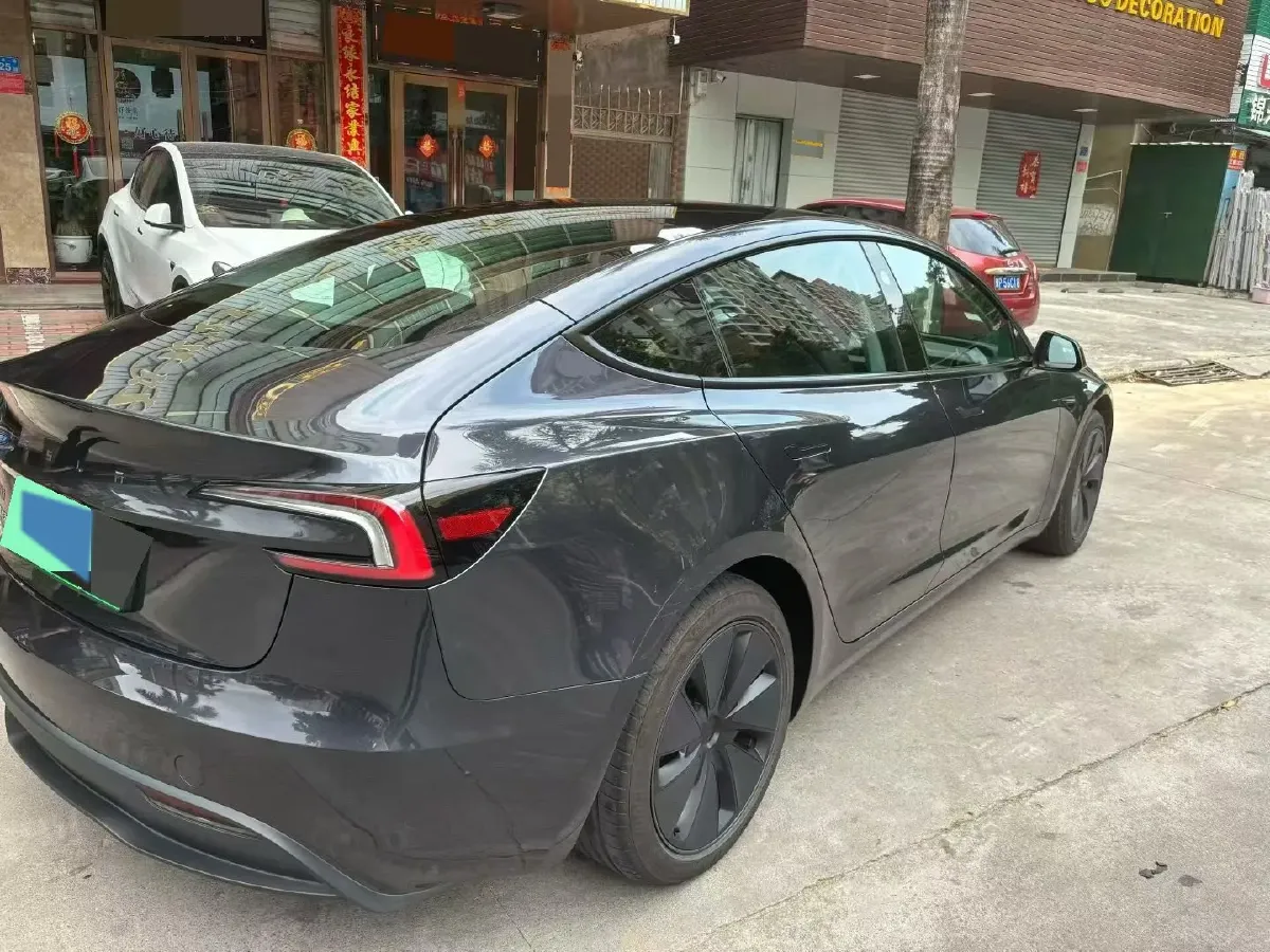 2025 Tesla Model 3 BEV 62.5KWH,autocango,china used car exporter,china ev exporter,chinese used car exporter,chinese used ev exporter
