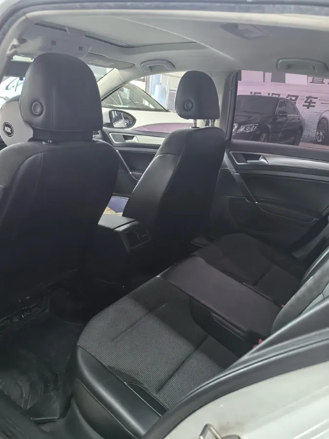 2018 Volkswagen Golf 1.6L 110HP L4 6AT,autocango,china used car exporter,china ev exporter,chinese used car exporter,chinese used ev exporter