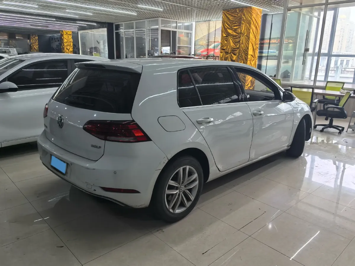2018 Volkswagen Golf 1.6L 110HP L4 6AT,autocango,china used car exporter,china ev exporter,chinese used car exporter,chinese used ev exporter