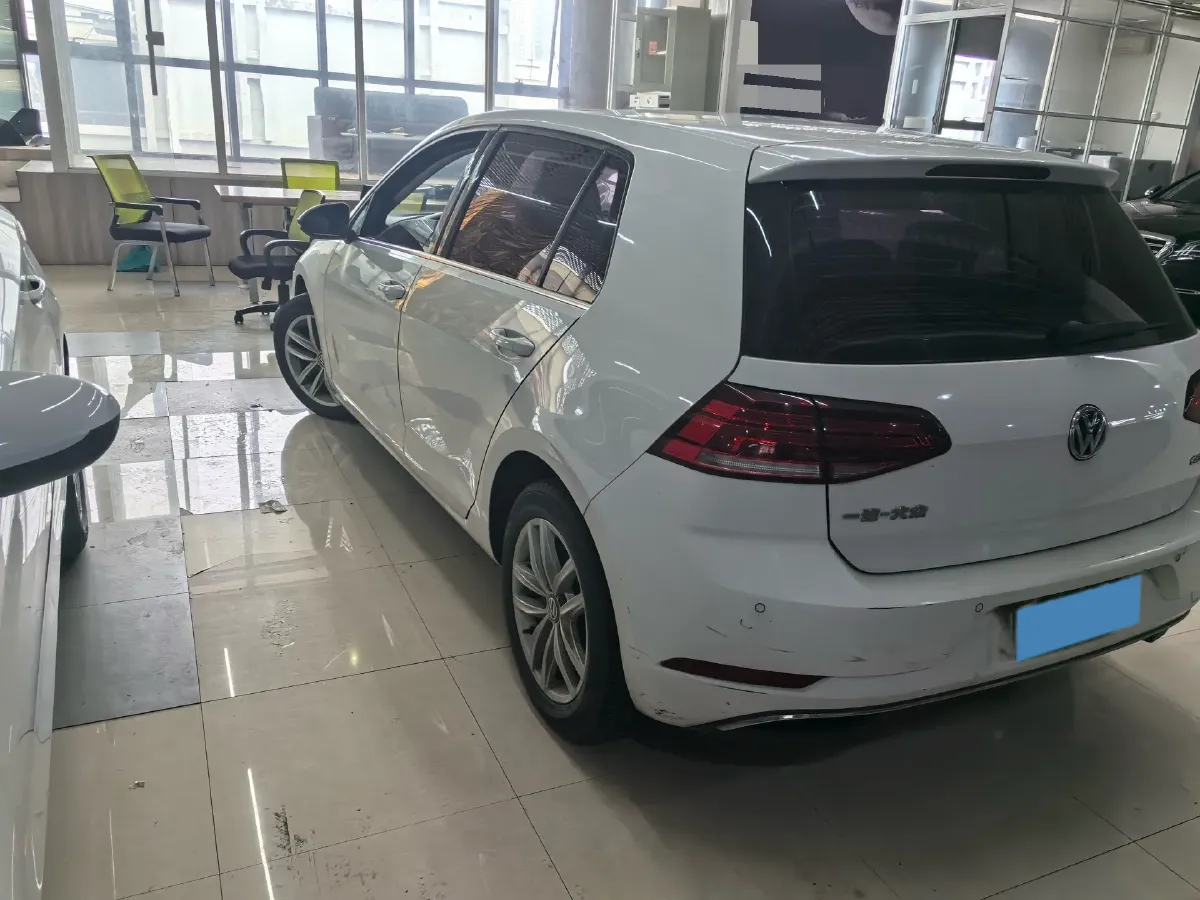 2018 Volkswagen Golf 1.6L 110HP L4 6AT,autocango,china used car exporter,china ev exporter,chinese used car exporter,chinese used ev exporter