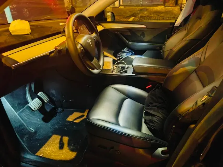 2024 Iveco OuSheng BEV 77.28KWH,autocango,china used car exporter,china ev exporter,chinese used car exporter,chinese used ev exporter