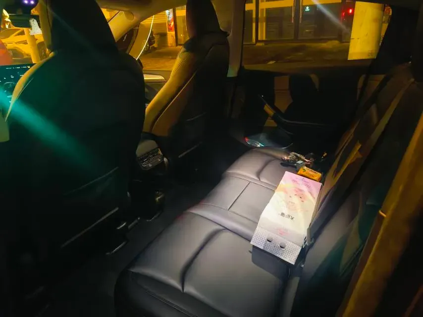 2024 Iveco OuSheng BEV 77.28KWH,autocango,china used car exporter,china ev exporter,chinese used car exporter,chinese used ev exporter