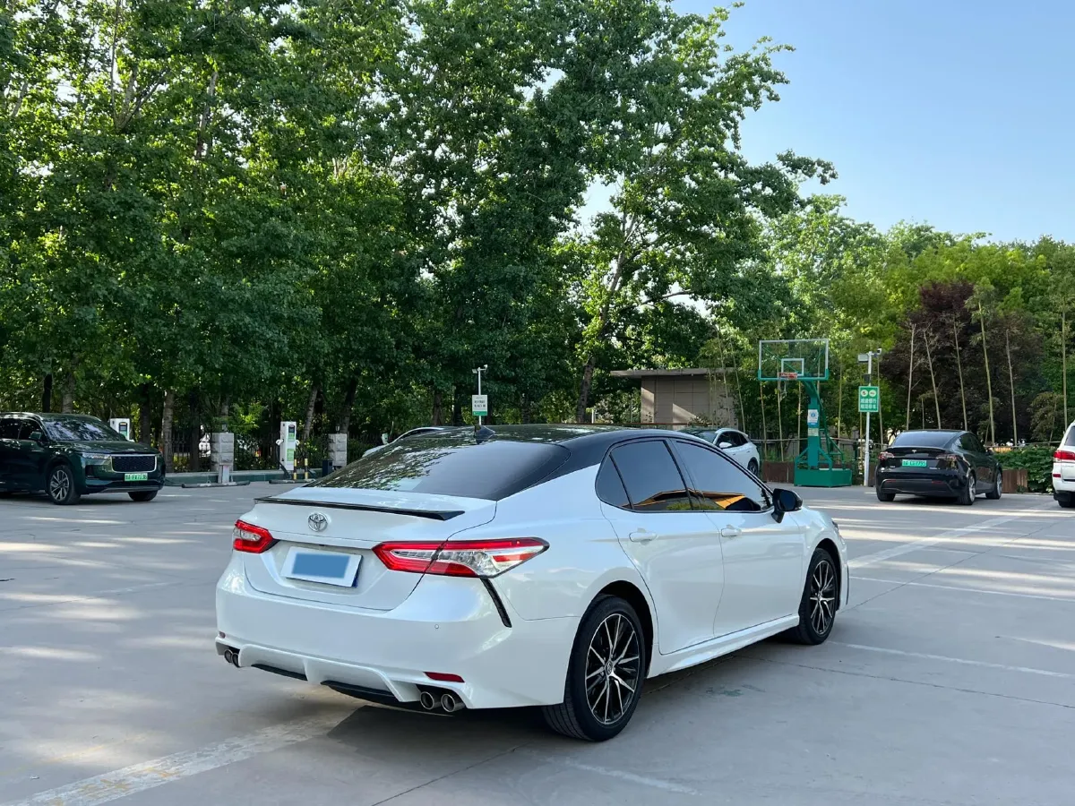 2021 Toyota Camry 2.0L 178HP L4 CVT,autocango,china used car exporter,china ev exporter,chinese used car exporter,chinese used ev exporter