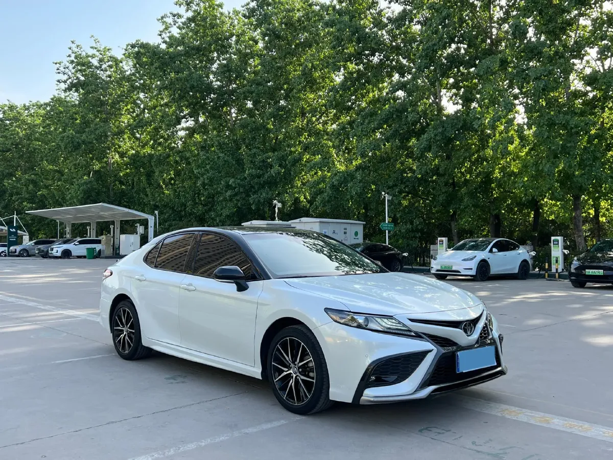 2021 Toyota Camry 2.0L 178HP L4 CVT,autocango,china used car exporter,china ev exporter,chinese used car exporter,chinese used ev exporter
