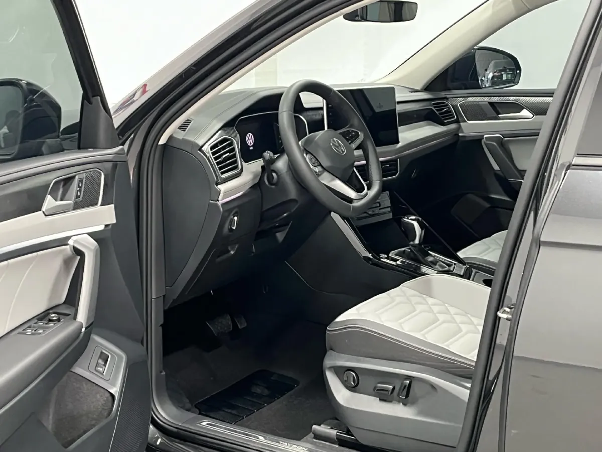 2023 Volkswagen Tayron 1.4T 150HP L4 7DCT,autocango,china used car exporter,china ev exporter,chinese used car exporter,chinese used ev exporter