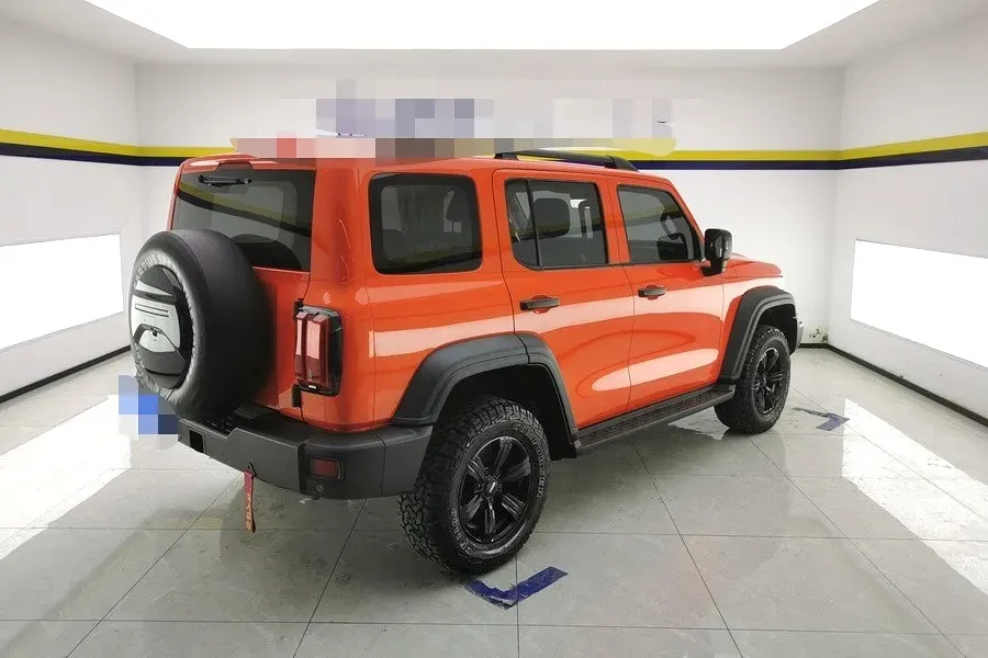 2021 Tank 300 2.0T 227HP L4 8AT,autocango,china used car exporter,china ev exporter,chinese used car exporter,chinese used ev exporter