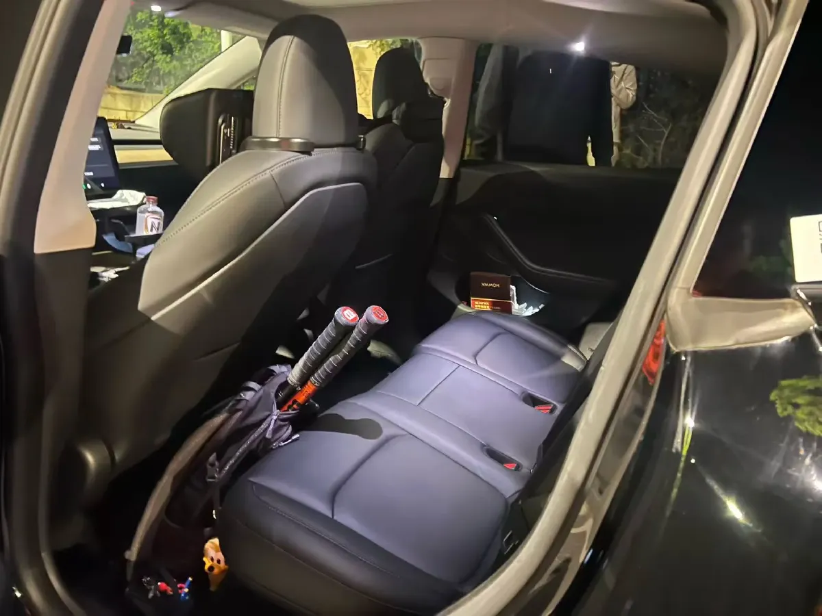 2022 Tesla Model Y BEV 60KWH,autocango,china used car exporter,china ev exporter,chinese used car exporter,chinese used ev exporter