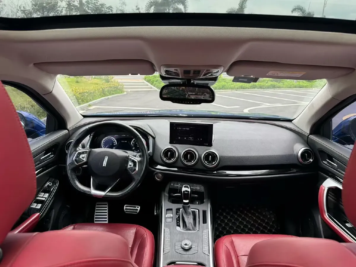 2017 WEY VV7 2.0T 234HP L4 7DCT,autocango,china used car exporter,china ev exporter,chinese used car exporter,chinese used ev exporter