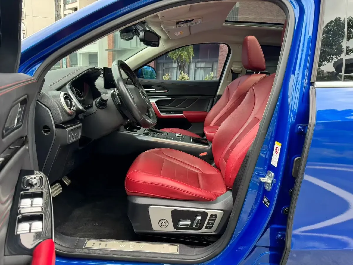 2017 WEY VV7 2.0T 234HP L4 7DCT,autocango,china used car exporter,china ev exporter,chinese used car exporter,chinese used ev exporter