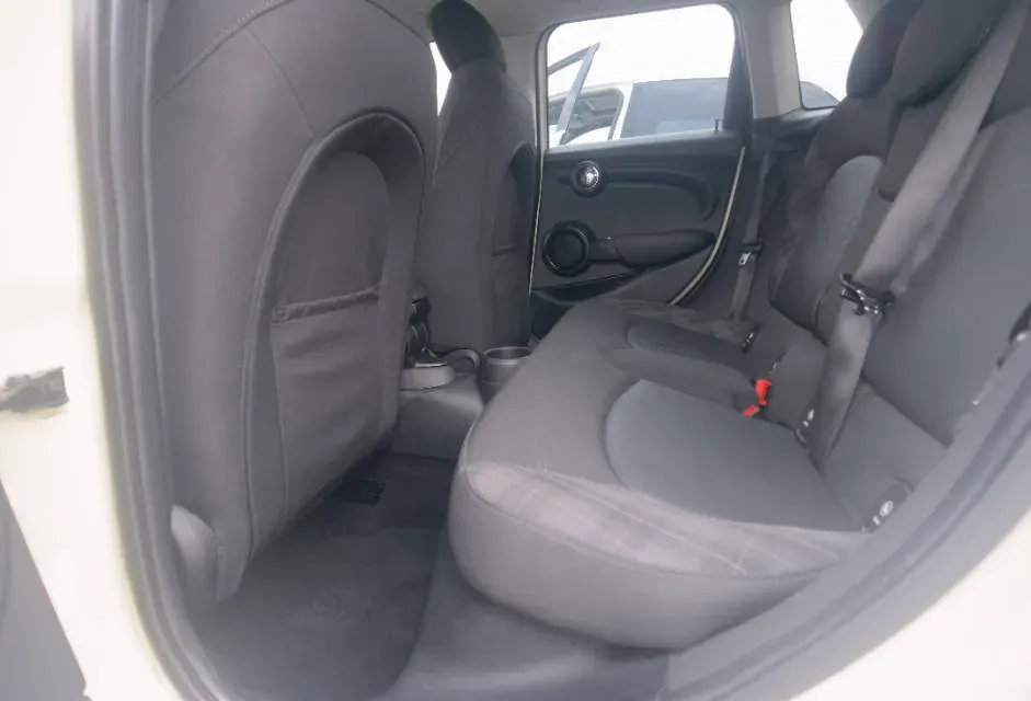 2018 MINI MINI 1.5T 136HP L3 6AT,autocango,china used car exporter,china ev exporter,chinese used car exporter,chinese used ev exporter