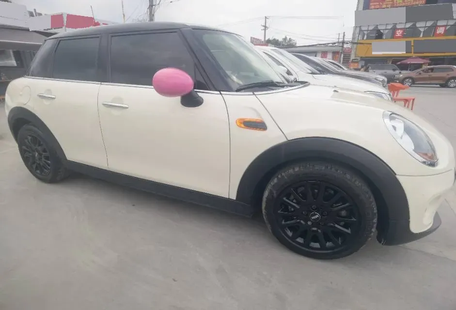 2018 MINI MINI 1.5T 136HP L3 6AT,autocango,china used car exporter,china ev exporter,chinese used car exporter,chinese used ev exporter