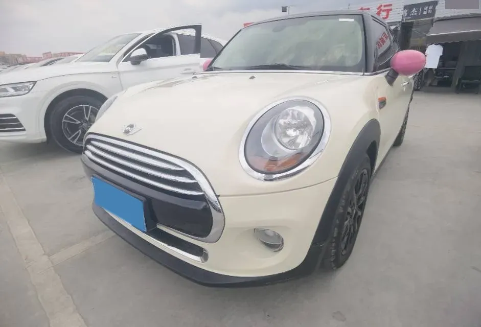 2018 MINI MINI 1.5T 136HP L3 6AT,autocango,china used car exporter,china ev exporter,chinese used car exporter,chinese used ev exporter