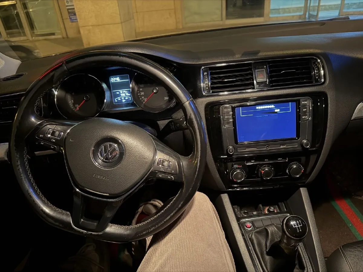 2018 KingLong KaiTe 2.3T 110HP L4 5MT,autocango,china used car exporter,china ev exporter,chinese used car exporter,chinese used ev exporter