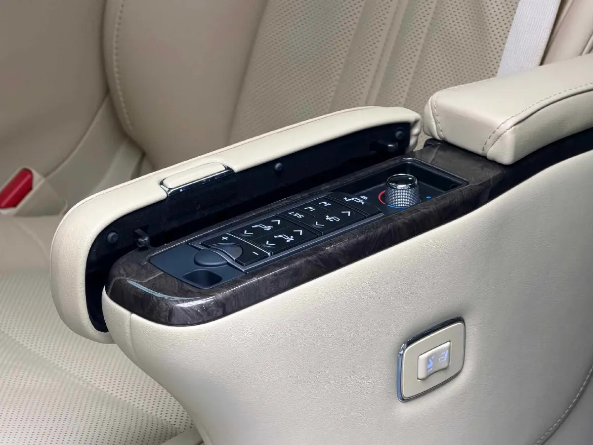 2019 Toyota Vellfire 2.5L 117HP L4 E-CVT Hybrid,autocango,china used car exporter,china ev exporter,chinese used car exporter,chinese used ev exporter