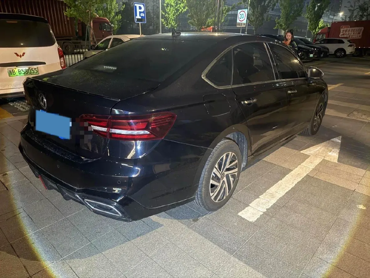 2023 Volkswagen Lavida 1.5T 160HP L4 7DCT,autocango,china used car exporter,china ev exporter,chinese used car exporter,chinese used ev exporter