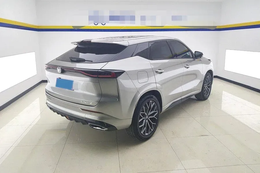 2024 ChangAn UNI-Z 1.5L 98HP L4 E-CVT PHEV 18.4KWH,autocango,china used car exporter,china ev exporter,chinese used car exporter,chinese used ev exporter