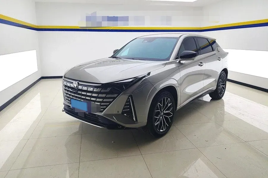 2024 ChangAn UNI-Z 1.5L 98HP L4 E-CVT PHEV 18.4KWH,autocango,china used car exporter,china ev exporter,chinese used car exporter,chinese used ev exporter