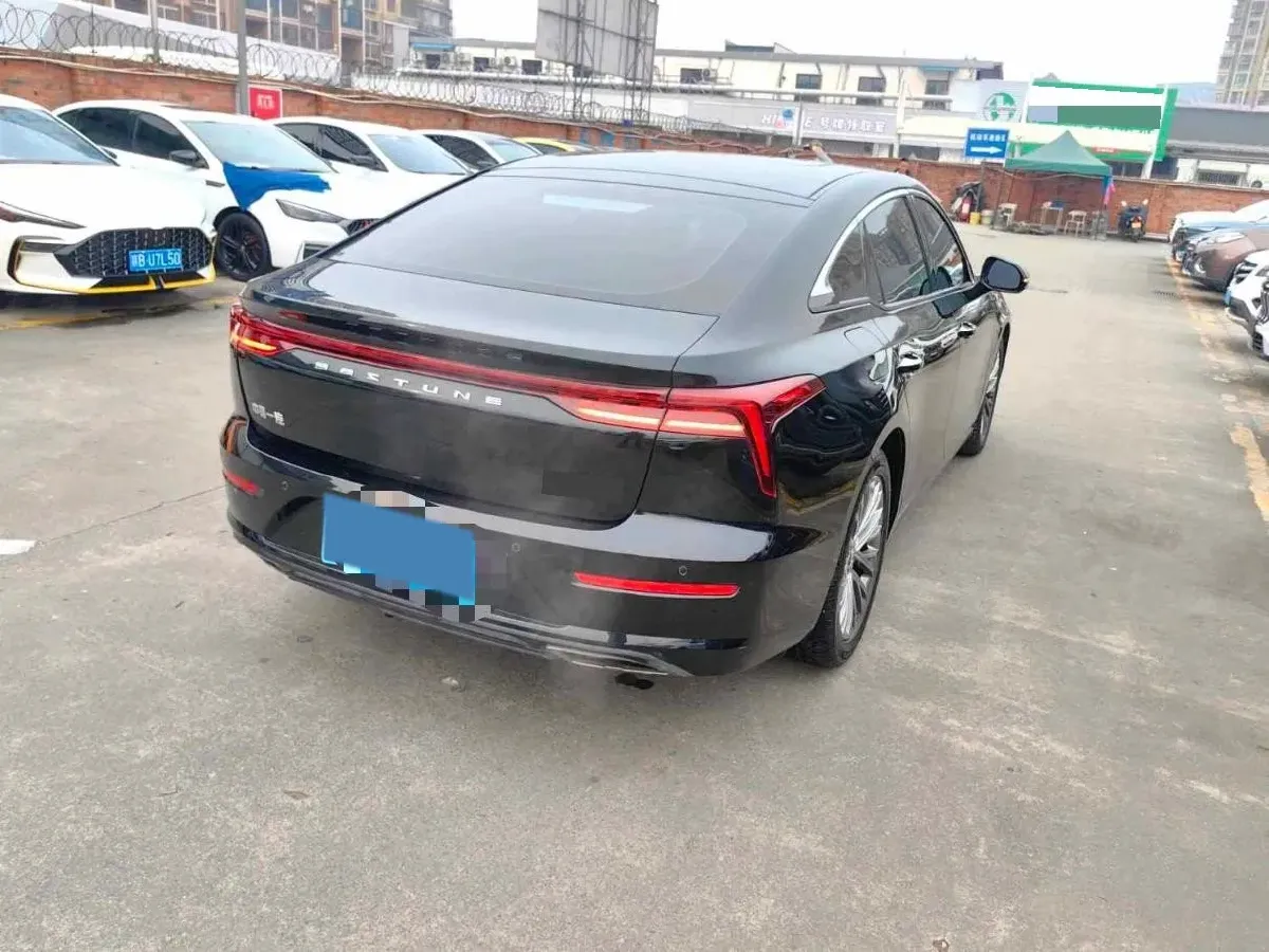 2023 Bestune B70 1.5T 169HP L4 7DCT,autocango,china used car exporter,china ev exporter,chinese used car exporter,chinese used ev exporter