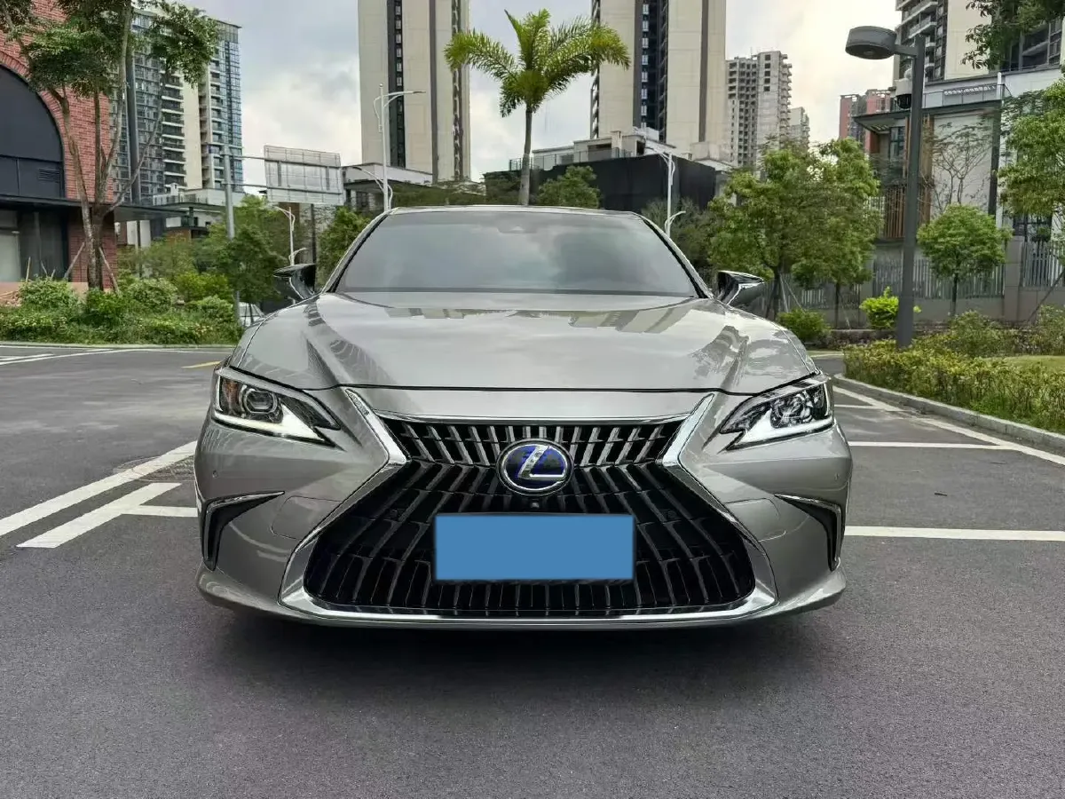 2022 Lexus ES 2.5L 178HP L4 E-CVT Hybrid,autocango,china used car exporter,china ev exporter,chinese used car exporter,chinese used ev exporter