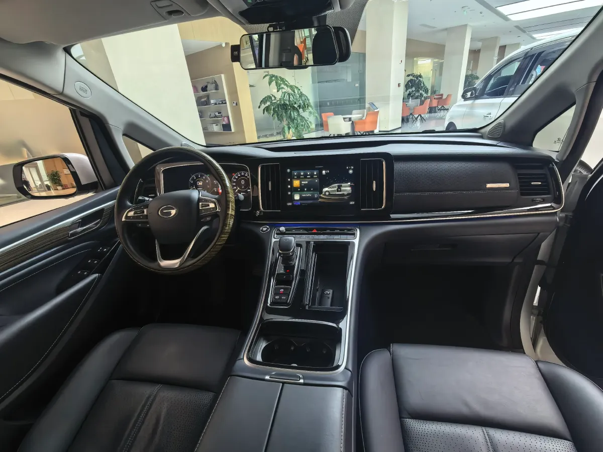 2021 GAC Trumpchi M8 2.0T 252HP L4 8AT,autocango,china used car exporter,china ev exporter,chinese used car exporter,chinese used ev exporter