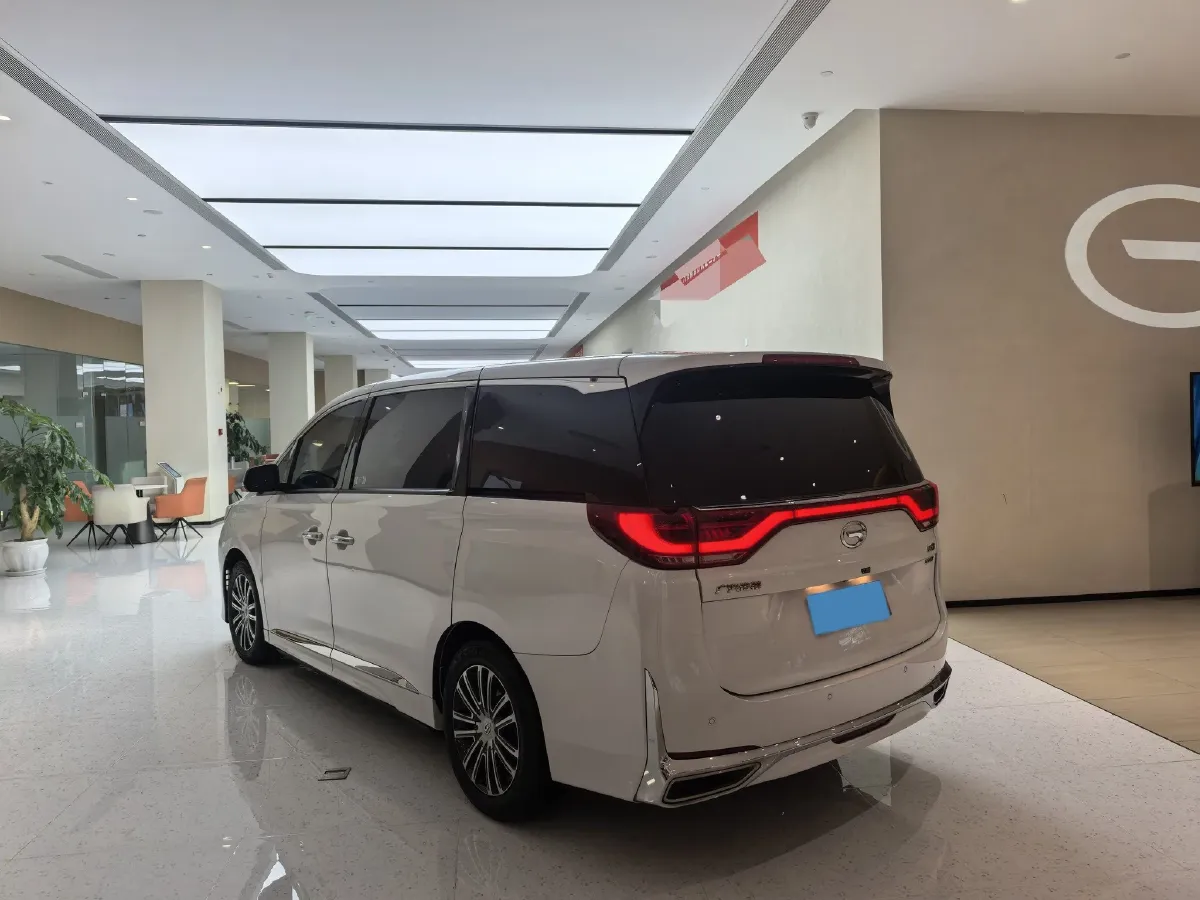 2021 GAC Trumpchi M8 2.0T 252HP L4 8AT,autocango,china used car exporter,china ev exporter,chinese used car exporter,chinese used ev exporter