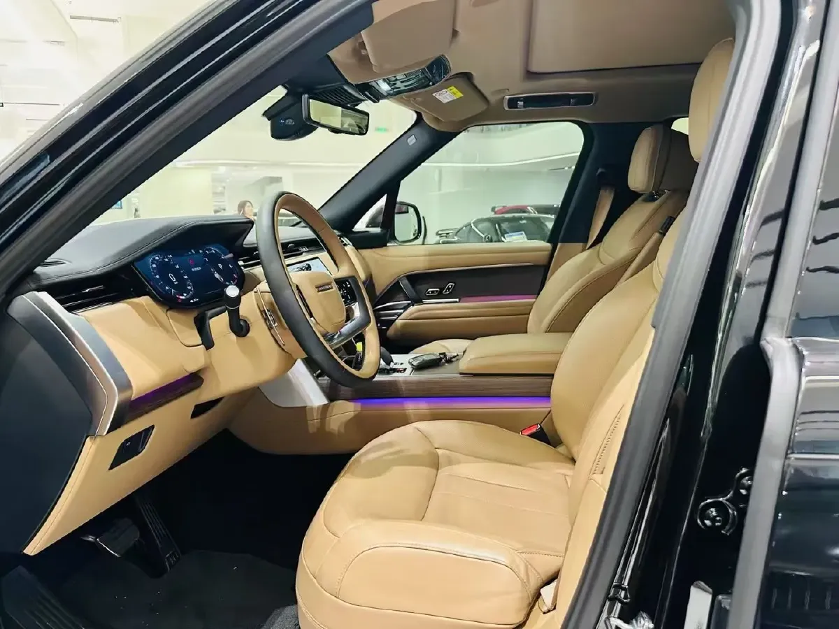 2024 Land Rover Range Rover 3.0T 400HP L6 8AT,autocango,china used car exporter,china ev exporter,chinese used car exporter,chinese used ev exporter