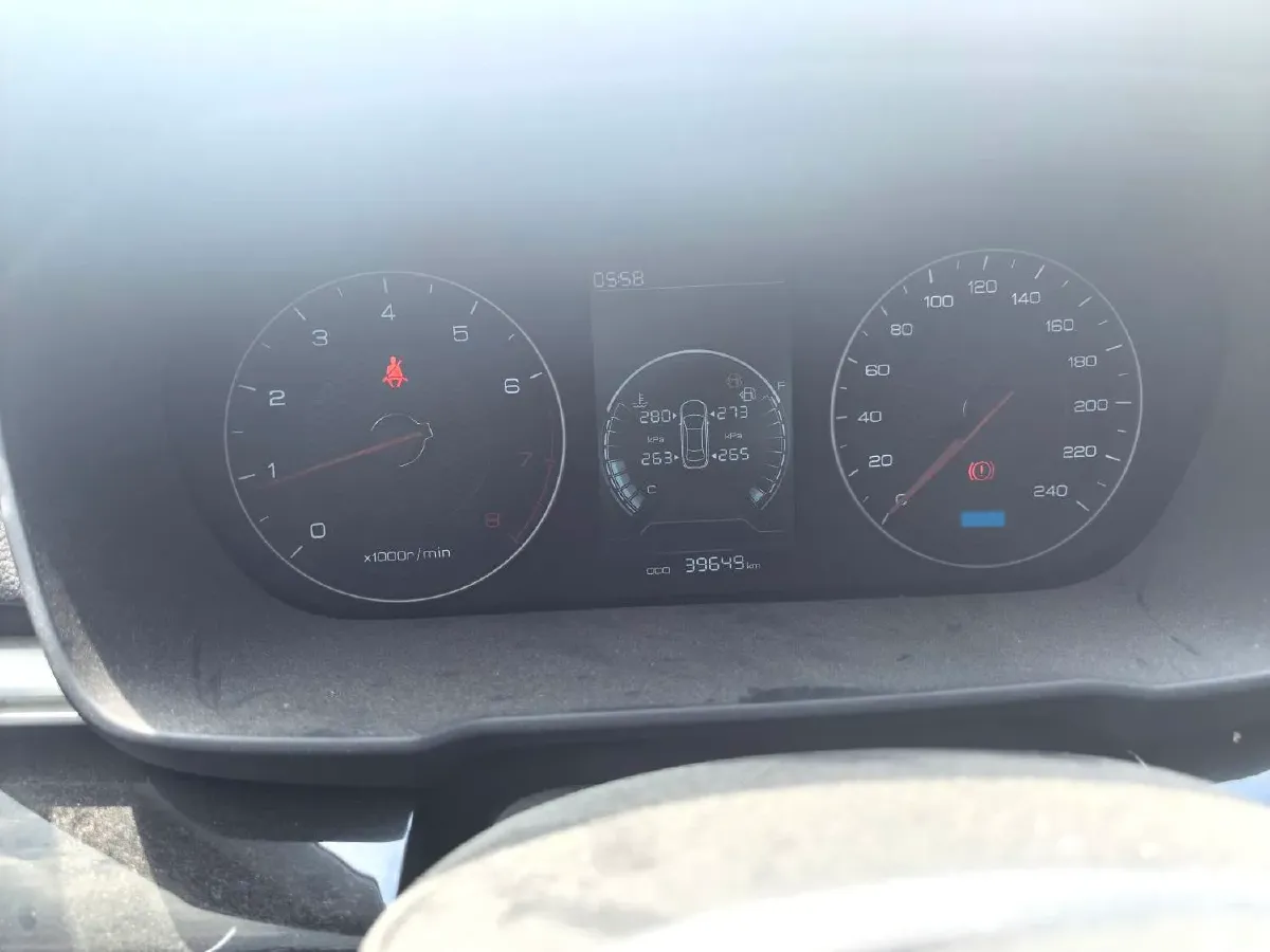 2019 BYD Qin 1.5L 109HP L4 5MT,autocango,china used car exporter,china ev exporter,chinese used car exporter,chinese used ev exporter