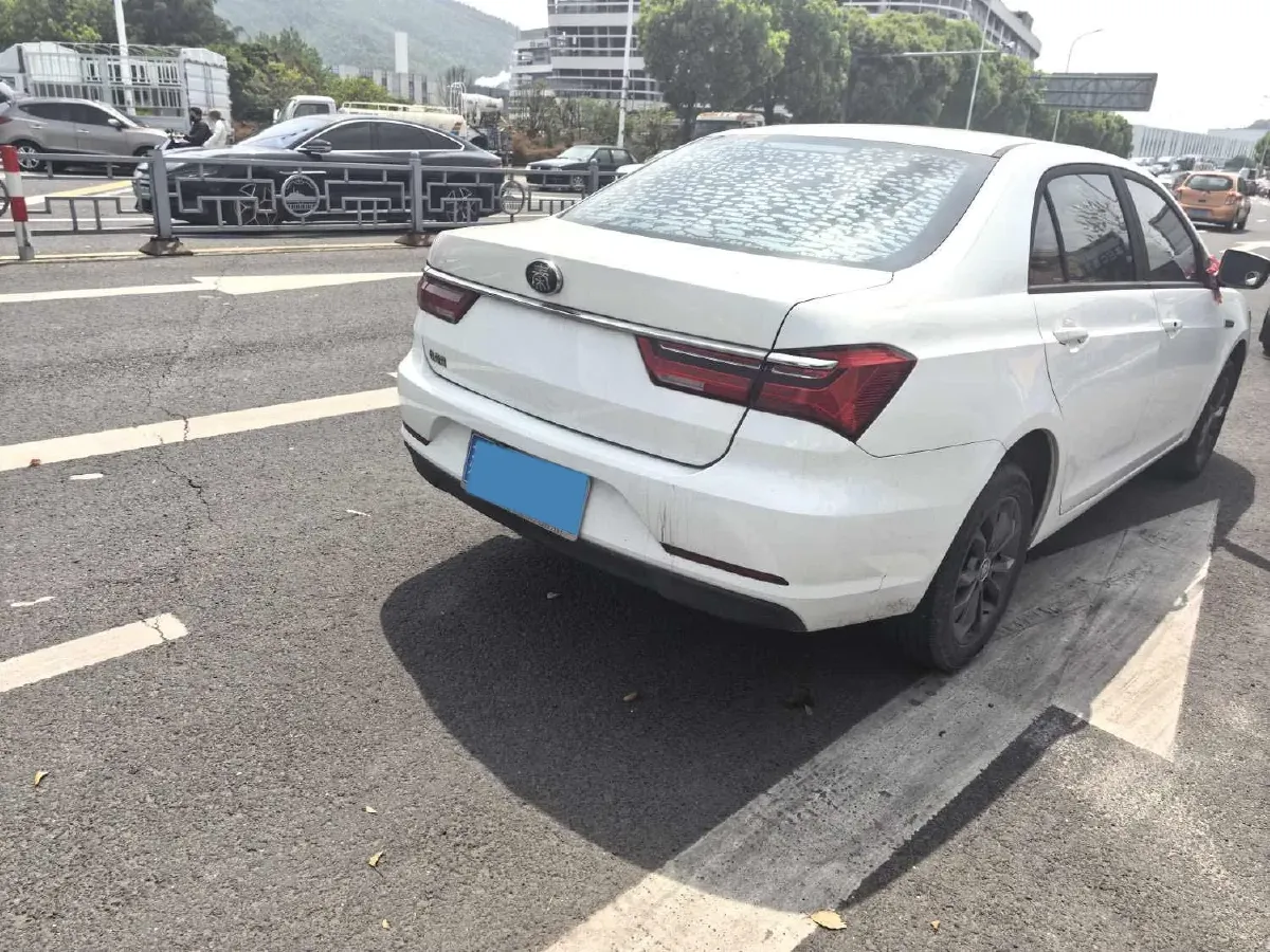 2019 BYD Qin 1.5L 109HP L4 5MT,autocango,china used car exporter,china ev exporter,chinese used car exporter,chinese used ev exporter