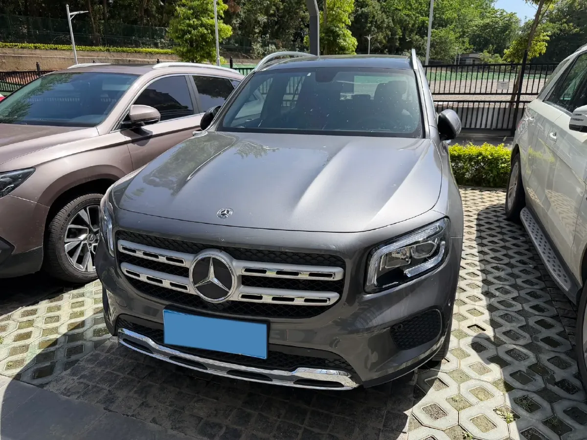 2020 Mercedes-Benz GLB Class 1.3T 163HP L4 7DCT,autocango,china used car exporter,china ev exporter,chinese used car exporter,chinese used ev exporter
