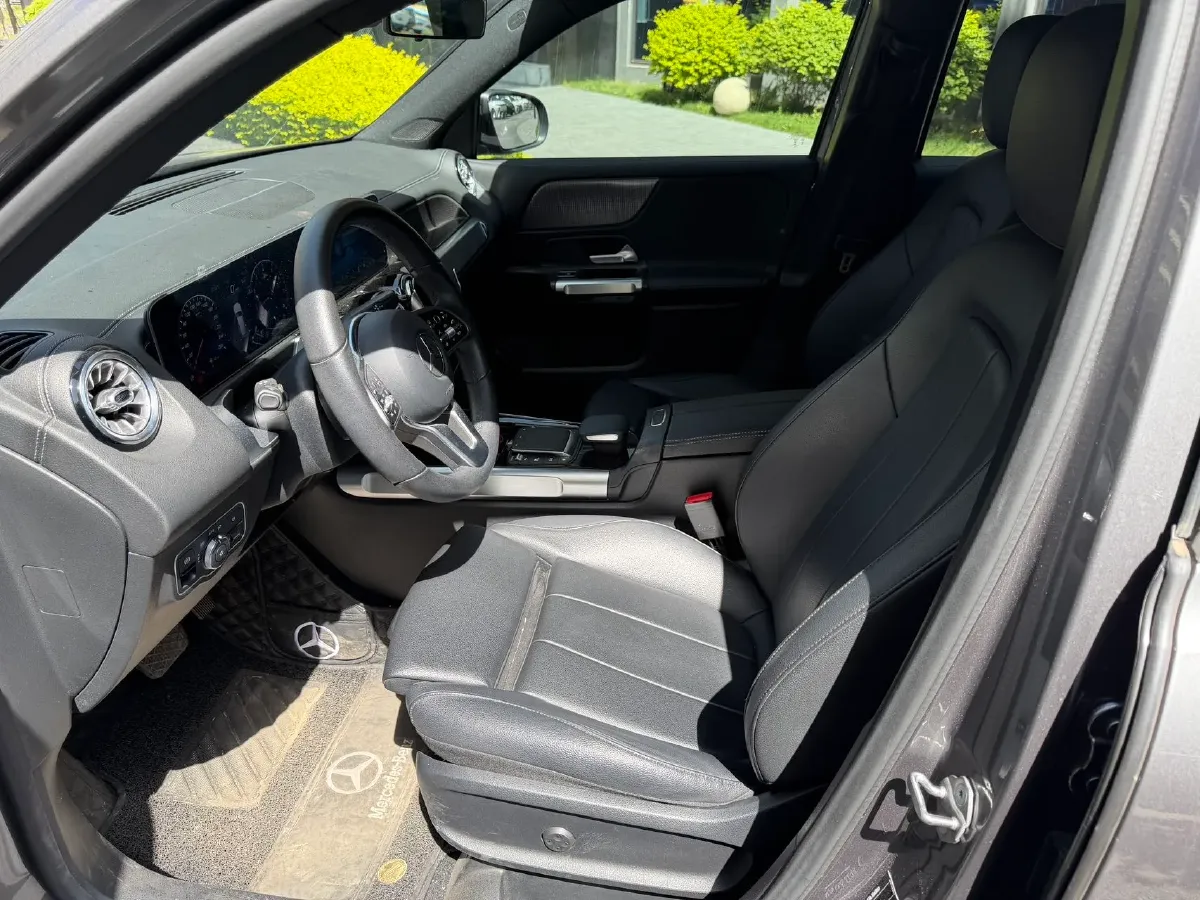 2020 Mercedes-Benz GLB Class 1.3T 163HP L4 7DCT,autocango,china used car exporter,china ev exporter,chinese used car exporter,chinese used ev exporter