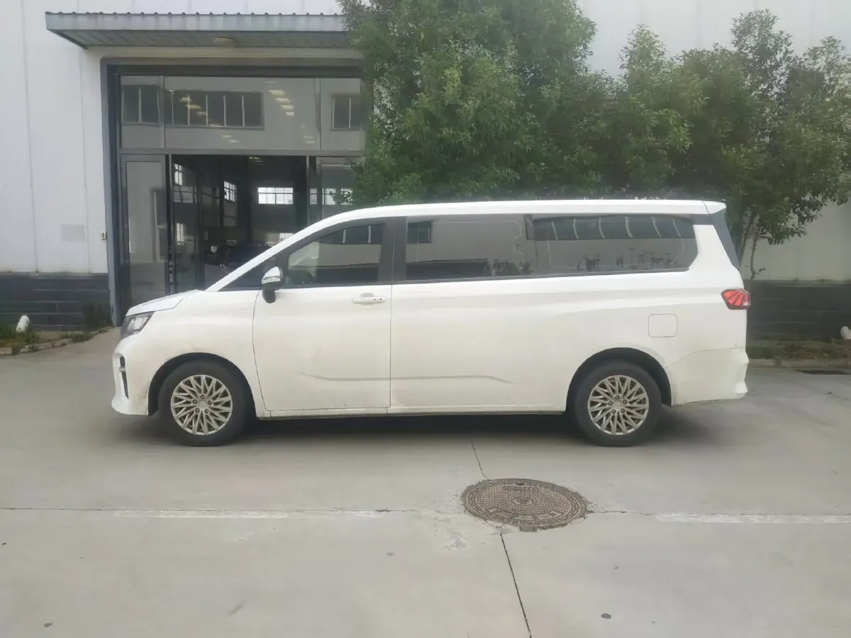 2023 BAW RuiSheng Trump M7 2.0L 144HP L4 8AT,autocango,china used car exporter,china ev exporter,chinese used car exporter,chinese used ev exporter