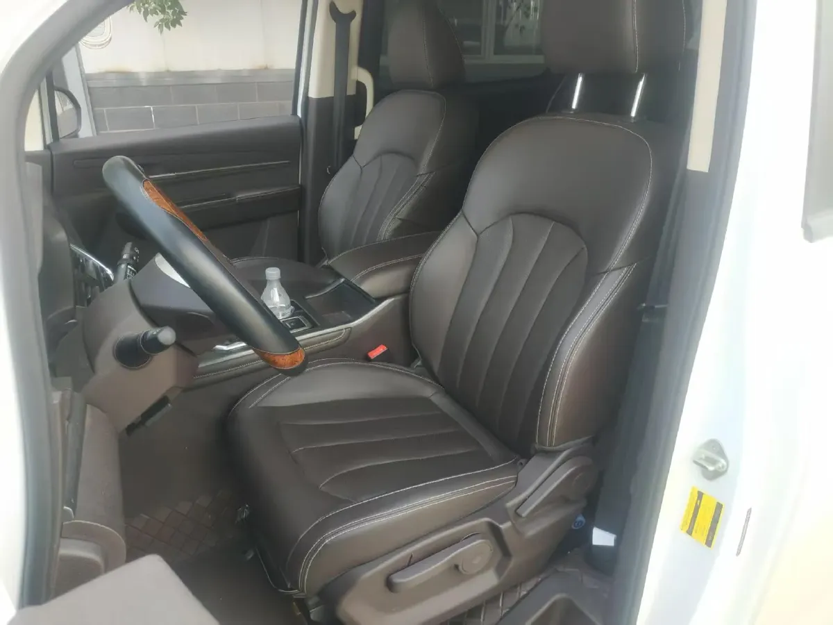 2023 BAW RuiSheng Trump M7 2.0L 144HP L4 8AT,autocango,china used car exporter,china ev exporter,chinese used car exporter,chinese used ev exporter