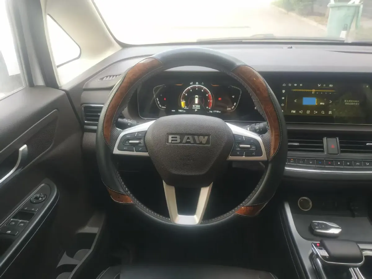 2023 BAW RuiSheng Trump M7 2.0L 144HP L4 8AT,autocango,china used car exporter,china ev exporter,chinese used car exporter,chinese used ev exporter