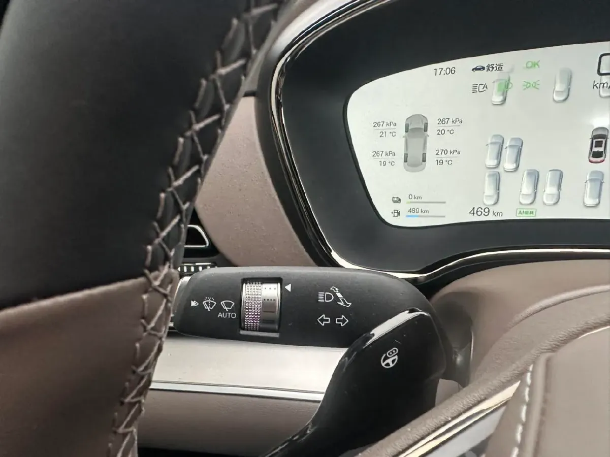 2018 Cadillac XT5 2.0T 269HP L4 9AT,autocango,china used car exporter,china ev exporter,chinese used car exporter,chinese used ev exporter