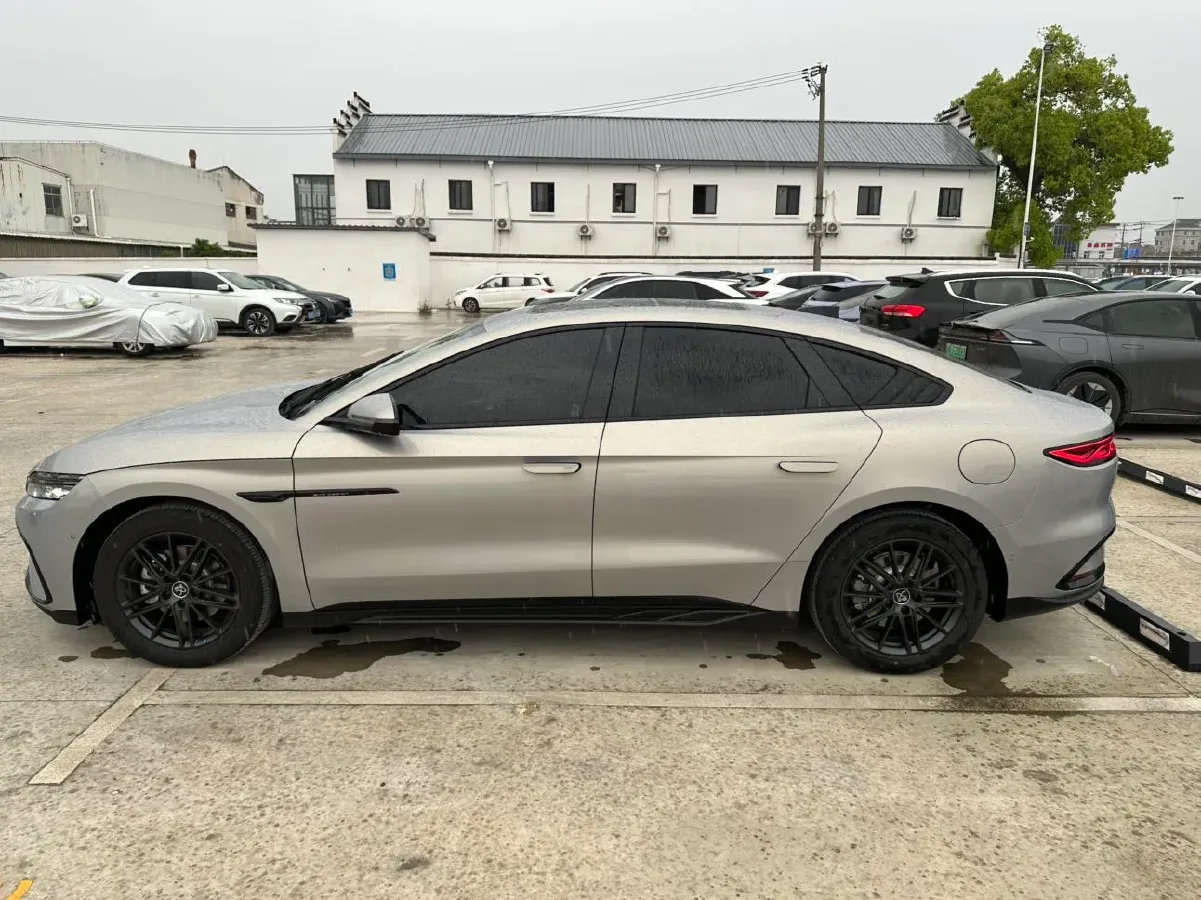 2018 Cadillac XT5 2.0T 269HP L4 9AT,autocango,china used car exporter,china ev exporter,chinese used car exporter,chinese used ev exporter