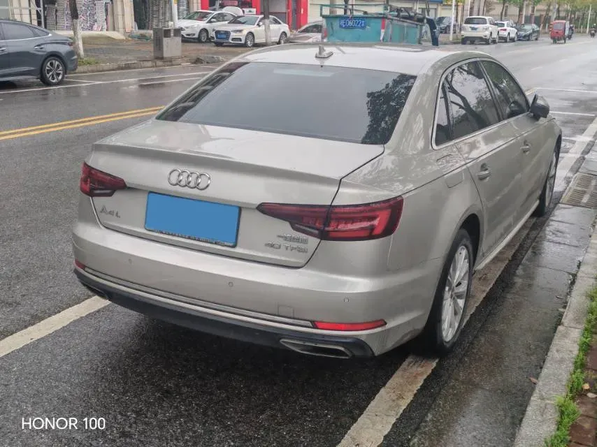 2019 Audi A4L 2.0T 190HP L4 7DCT,autocango,china used car exporter,china ev exporter,chinese used car exporter,chinese used ev exporter