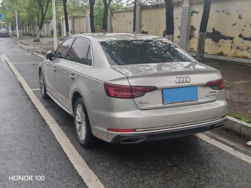 2019 Audi A4L 2.0T 190HP L4 7DCT,autocango,china used car exporter,china ev exporter,chinese used car exporter,chinese used ev exporter